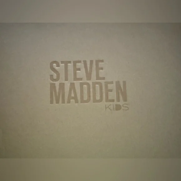 Steve Madden Kids Animal Print - Picture 2 of 3